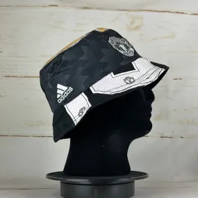 Manchester United 17/18 Upcycled Away Shirt Bucket Hat